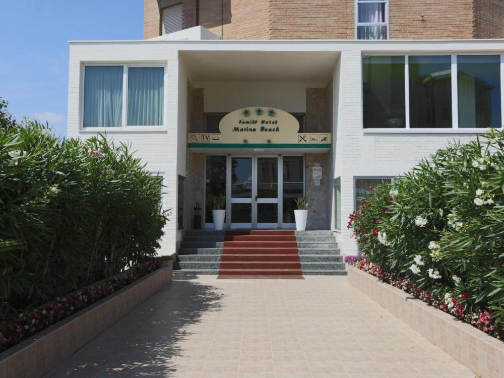 Hotel Marina Beach - Azzurro Club Ravenna Exterior foto