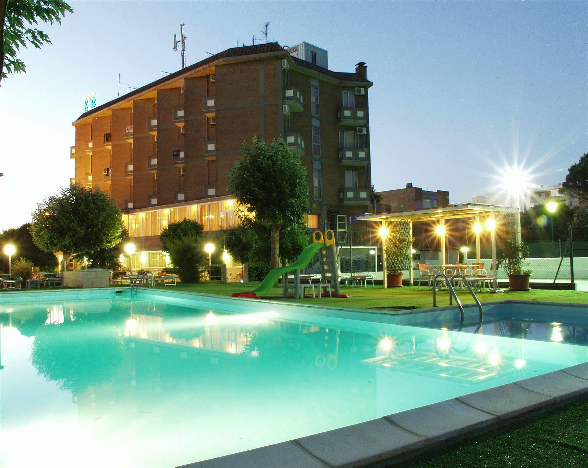 Hotel Marina Beach - Azzurro Club Ravenna Exterior foto